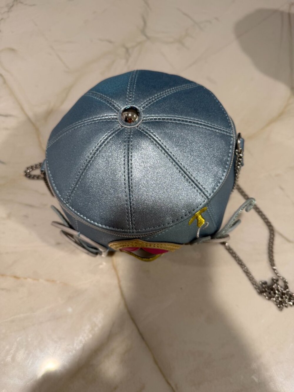 Disney x Danielle Nicole Cinderella Carriage Crossbody Bag - Picture 3 of 6